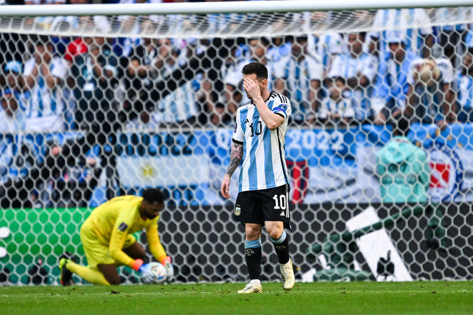 连胜终结!阿根廷队足球赛事中意外挺进决赛的简单介绍 连胜终结!阿根廷队足球赛事中意外挺进决赛的简单介绍