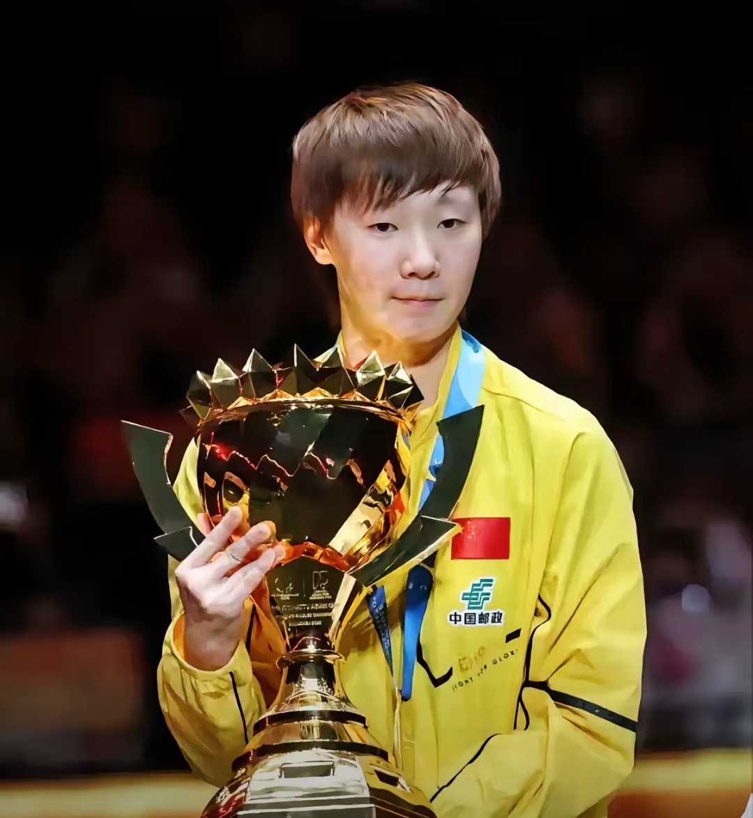 哈兰德重返赛场,爆冷首场状态出色,勇士观众沸腾!观众掌声雷动的简单介绍 哈兰德重返赛场,爆冷首场状态出色,勇士观众沸腾!观众掌声雷动的简单介绍