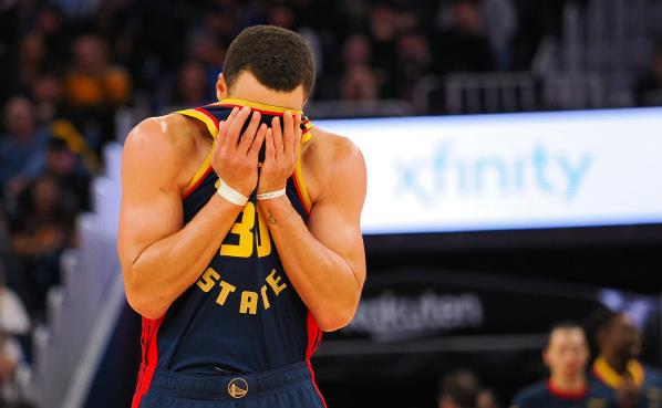 包含勇士引发争议!,库里官方宣布重要助攻新规上演精彩一战的词条 包含勇士引发争议!,库里官方宣布重要助攻新规上演精彩一战的词条